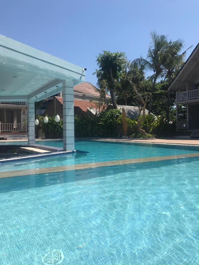 Seminyak Beach Hut Aparthotel Екстериор снимка