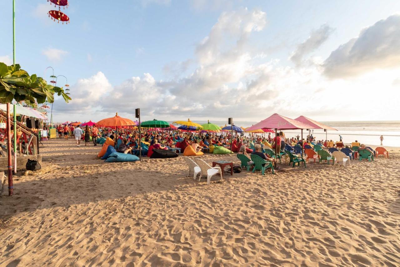 Seminyak Beach Hut Aparthotel Екстериор снимка